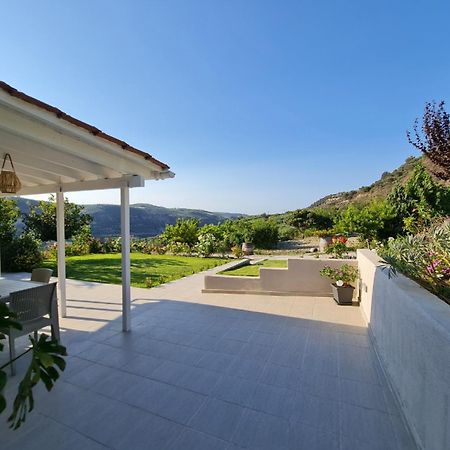 Dhafnes Ornament: Infinite Nature Villa מראה חיצוני תמונה