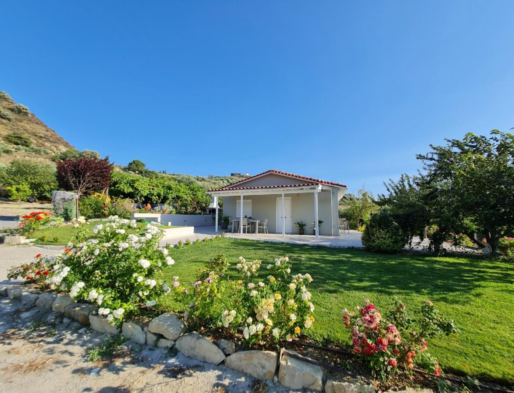 Dhafnes Ornament: Infinite Nature Villa מראה חיצוני תמונה