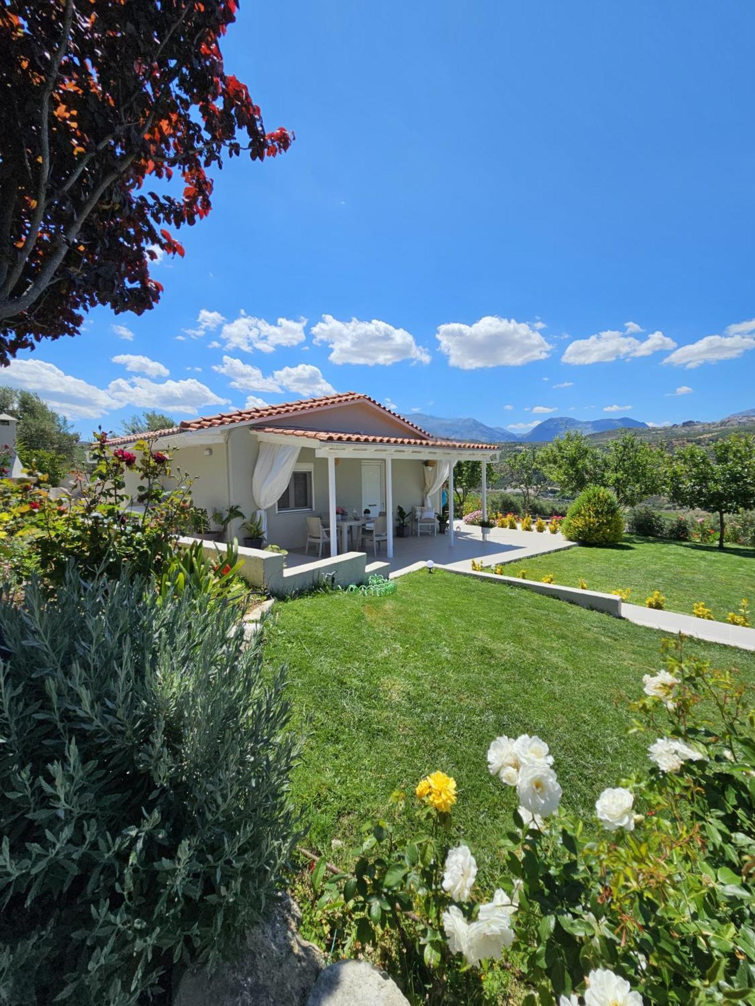 Dhafnes Ornament: Infinite Nature Villa מראה חיצוני תמונה